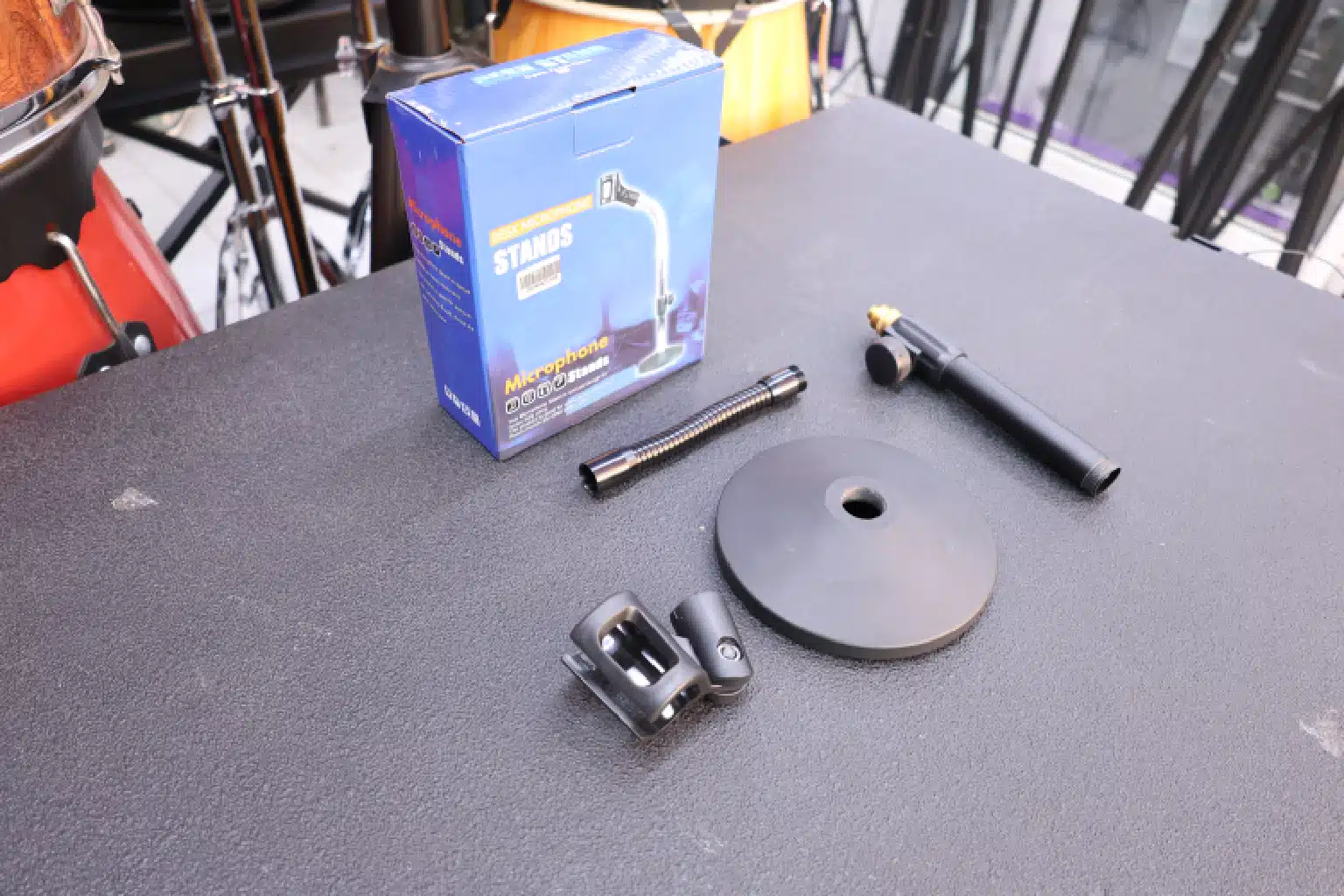 Portable desk microphone stand