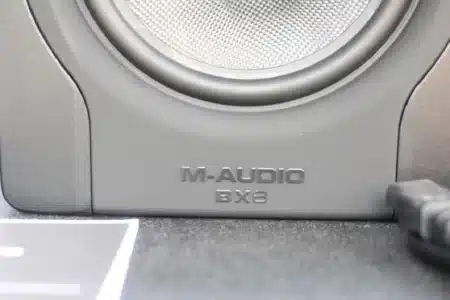 BX8 D3 active monitor