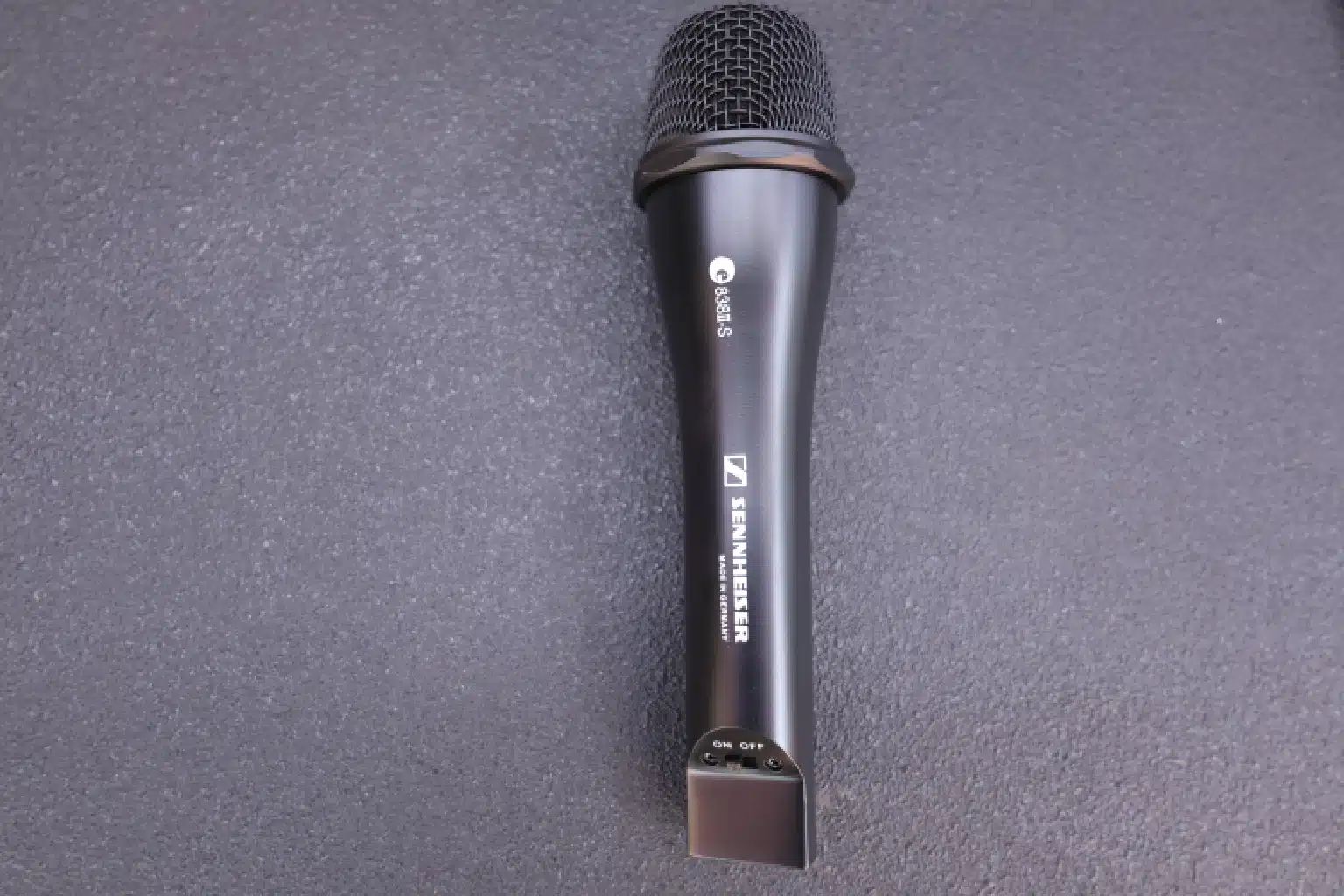 Sennheiser e 838II-S vs Shure SM58