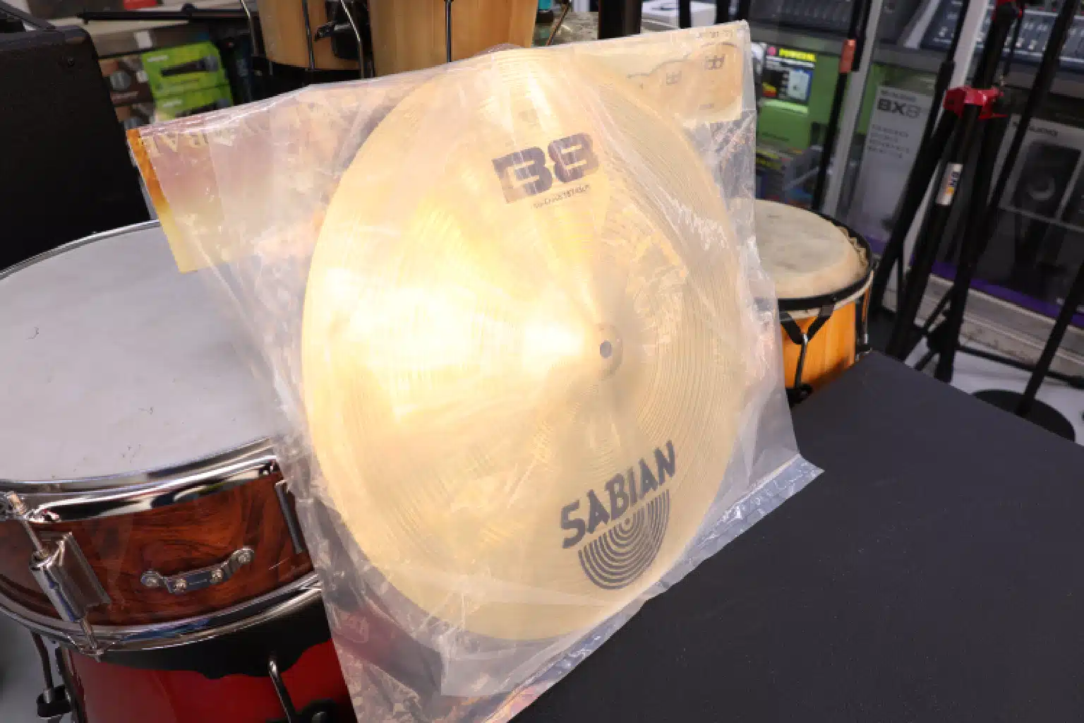 Sabian B8 18" cymbal set