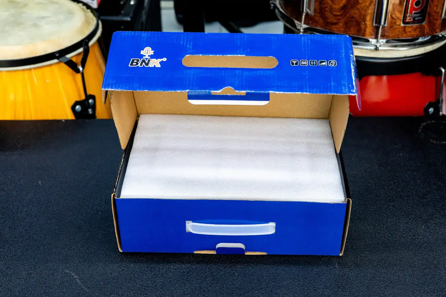 UHF Digital Wireless Microphone 