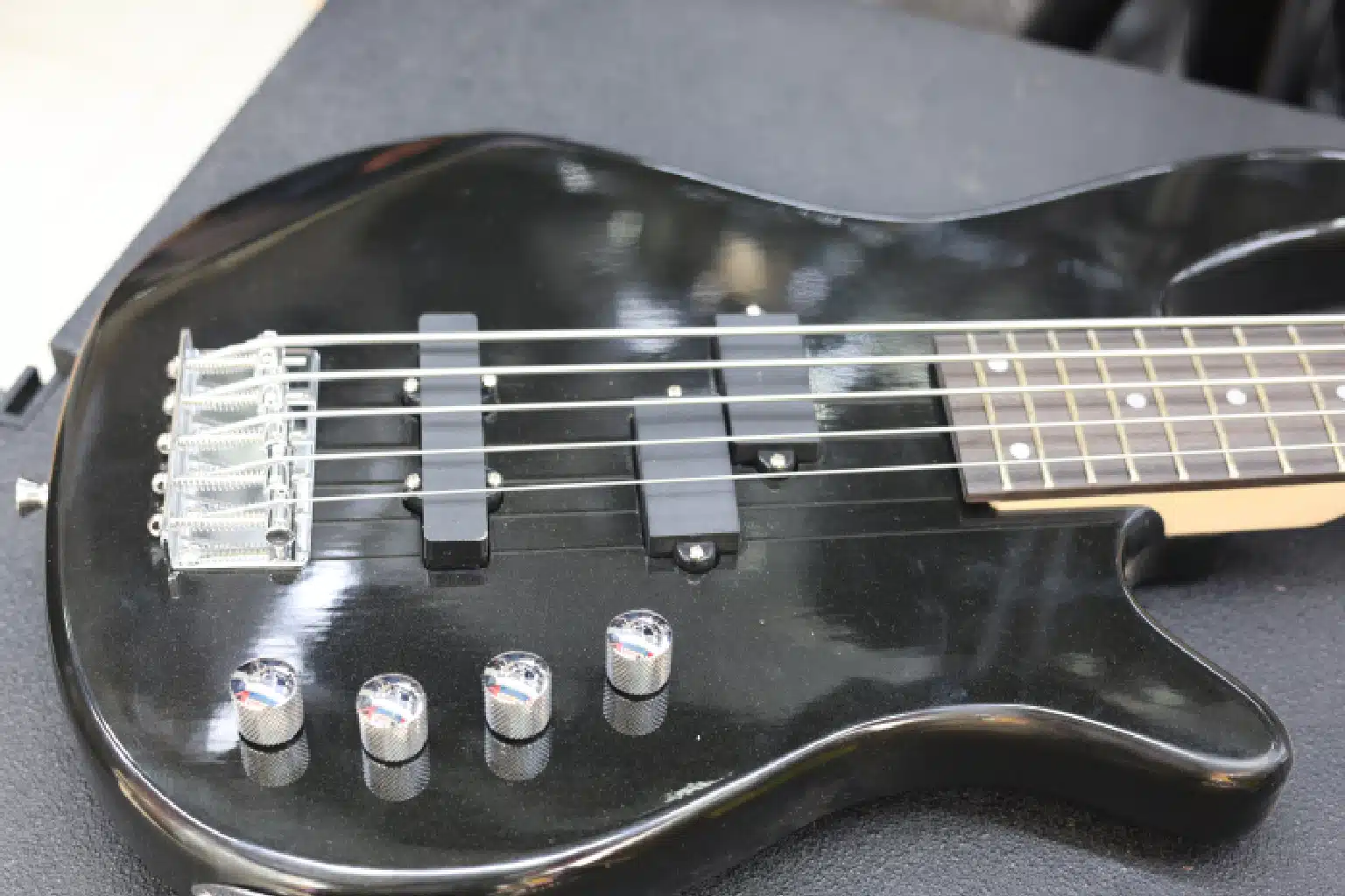  Ibanez GIO Bass sound quality, 