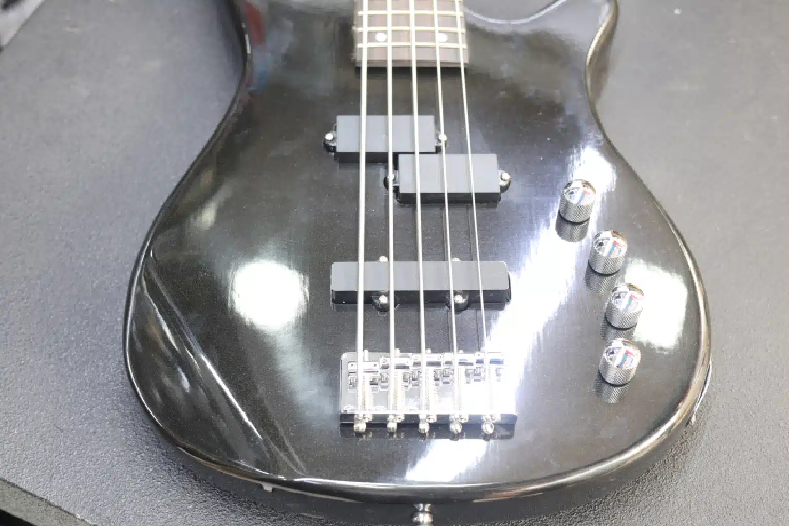 Ibanez GIO Bass setup guide, 