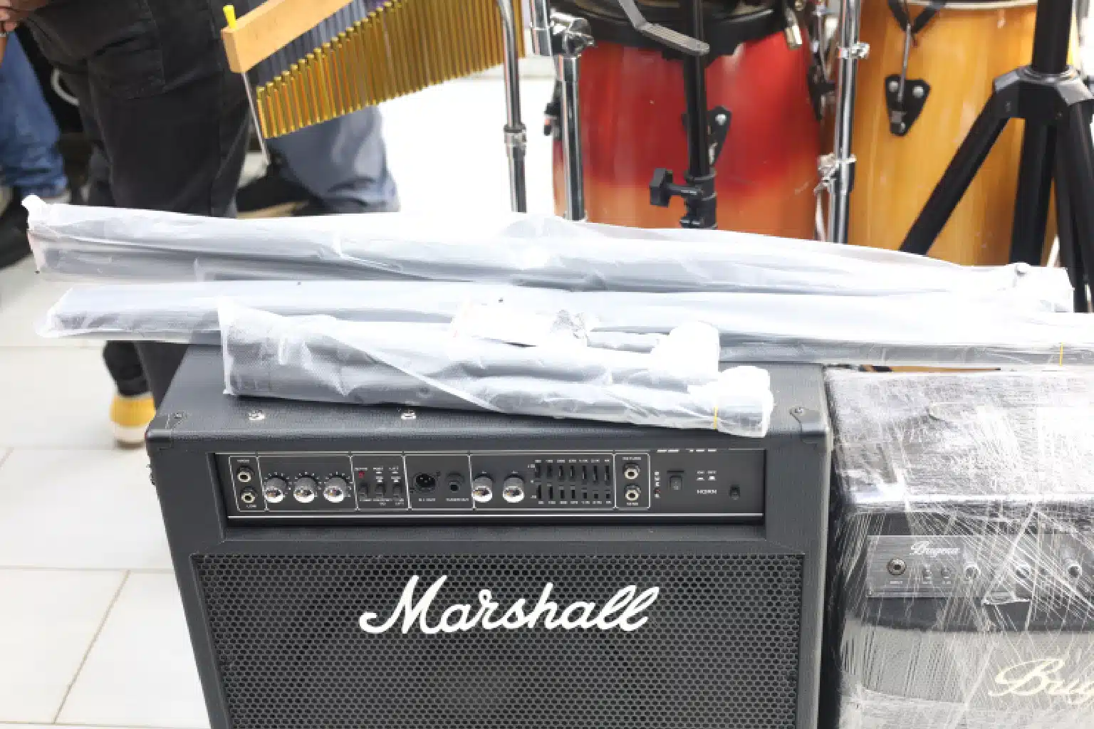 IS-622B keyboard stand durability