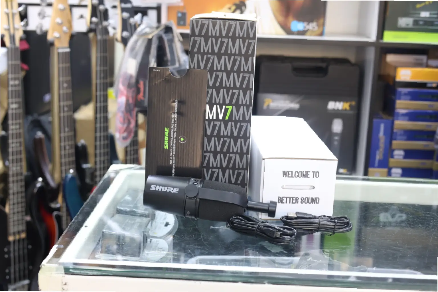 dynamic microphone