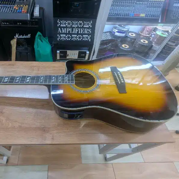 Ibanez acoustic guitar price Kenya