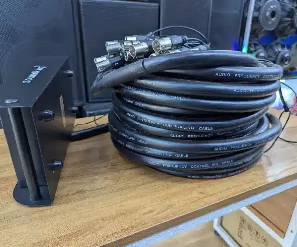 30m snake cable