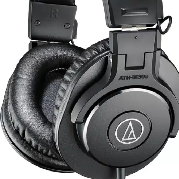professional studio monitor headphones