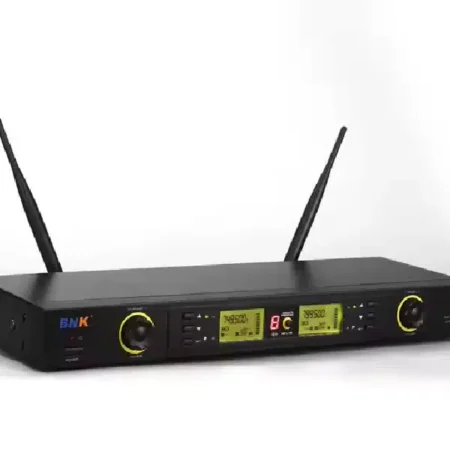 BNK X55 wireless microphone