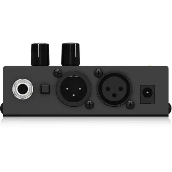 Behringer MA400 personal monitor amplifier