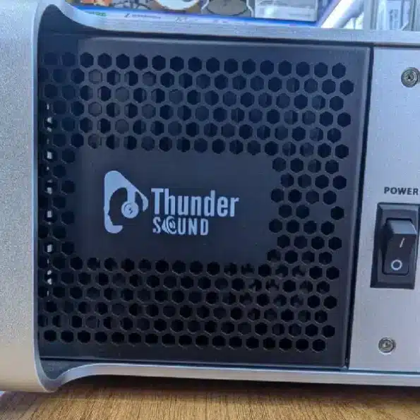 Thunder Sound power amplifier