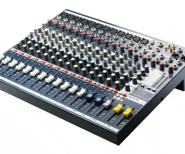 Soundcraft EFX12 analog mixer