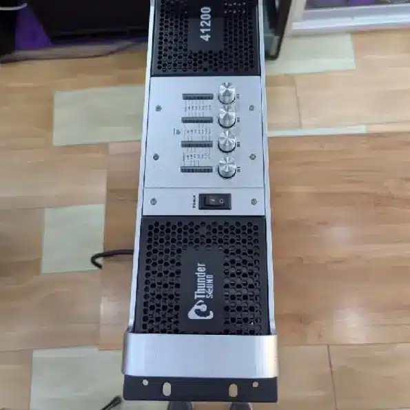 Thunder Sound professional amplifier