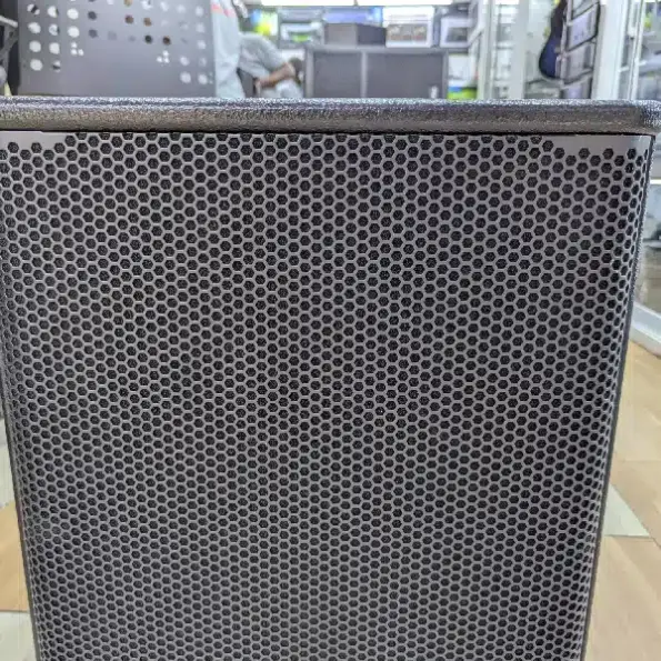 Full Range Speaker