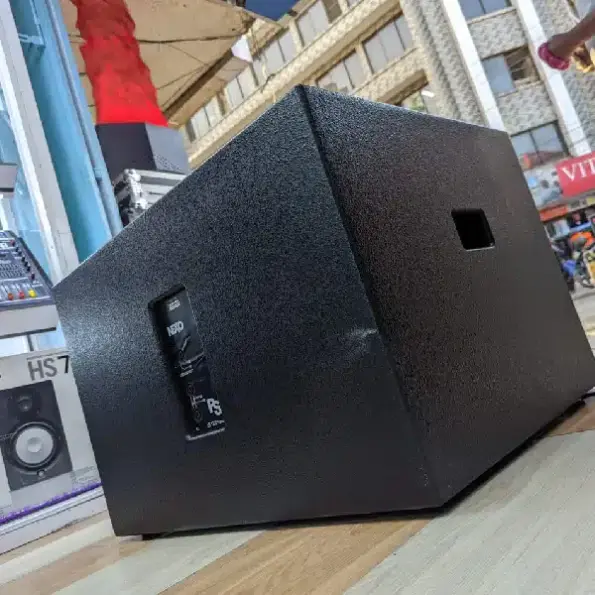 Single Bass Speaker