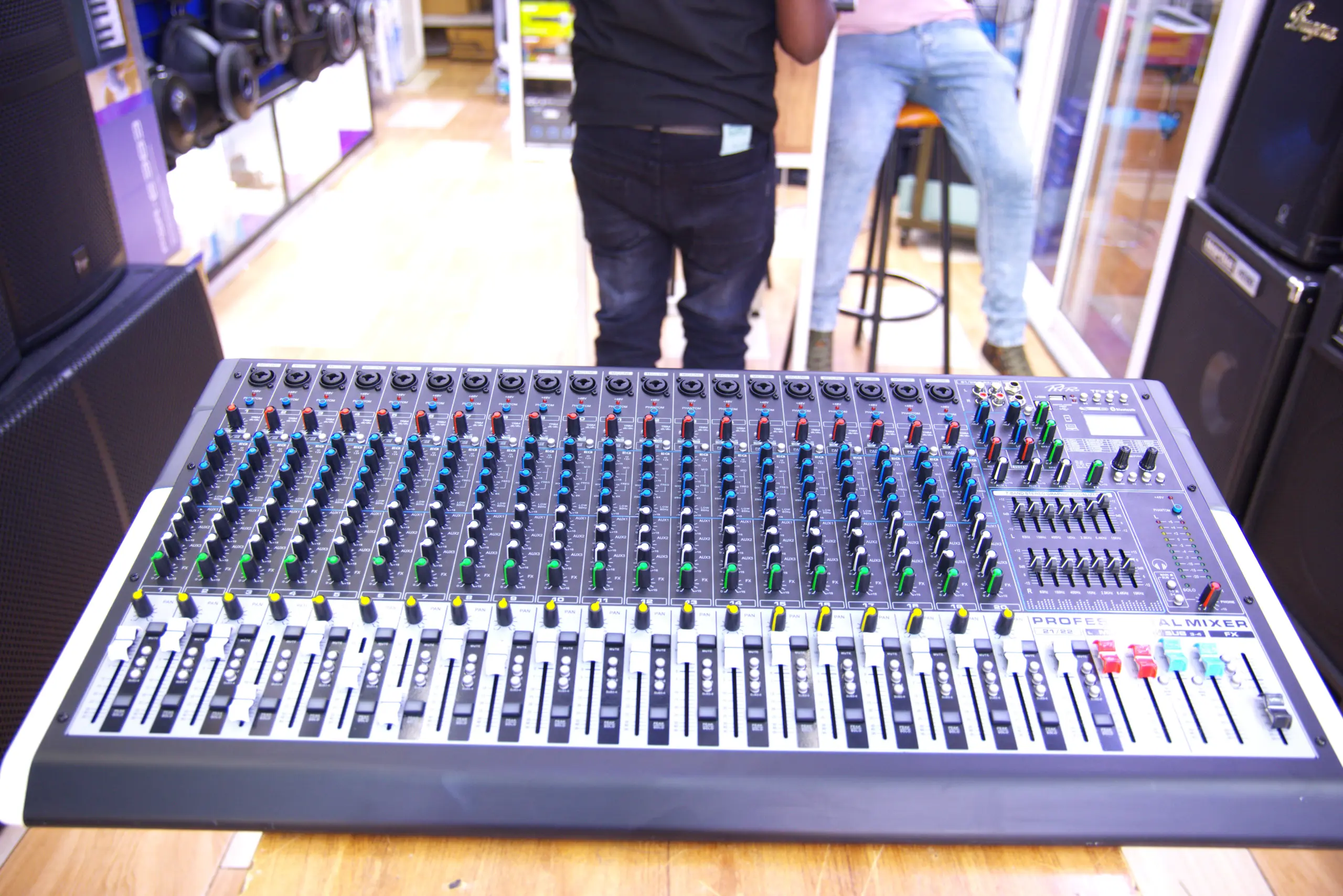 24 Plain Mixer 24 Plain Mixer