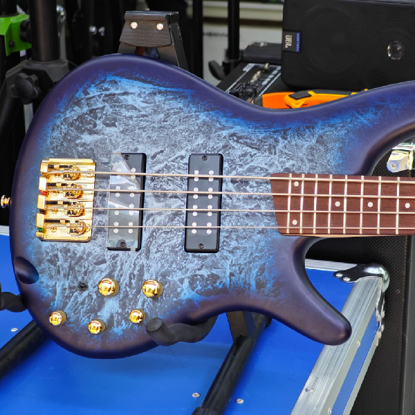 Ibanez SR300EDX 4-String Bass Guitar (3) active bass guitar