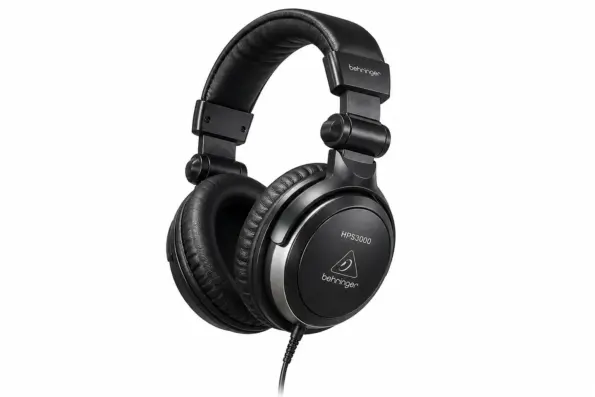 Behringer HPS3000 headphones