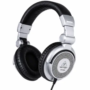 Behringer HPM1000 price in Kenya