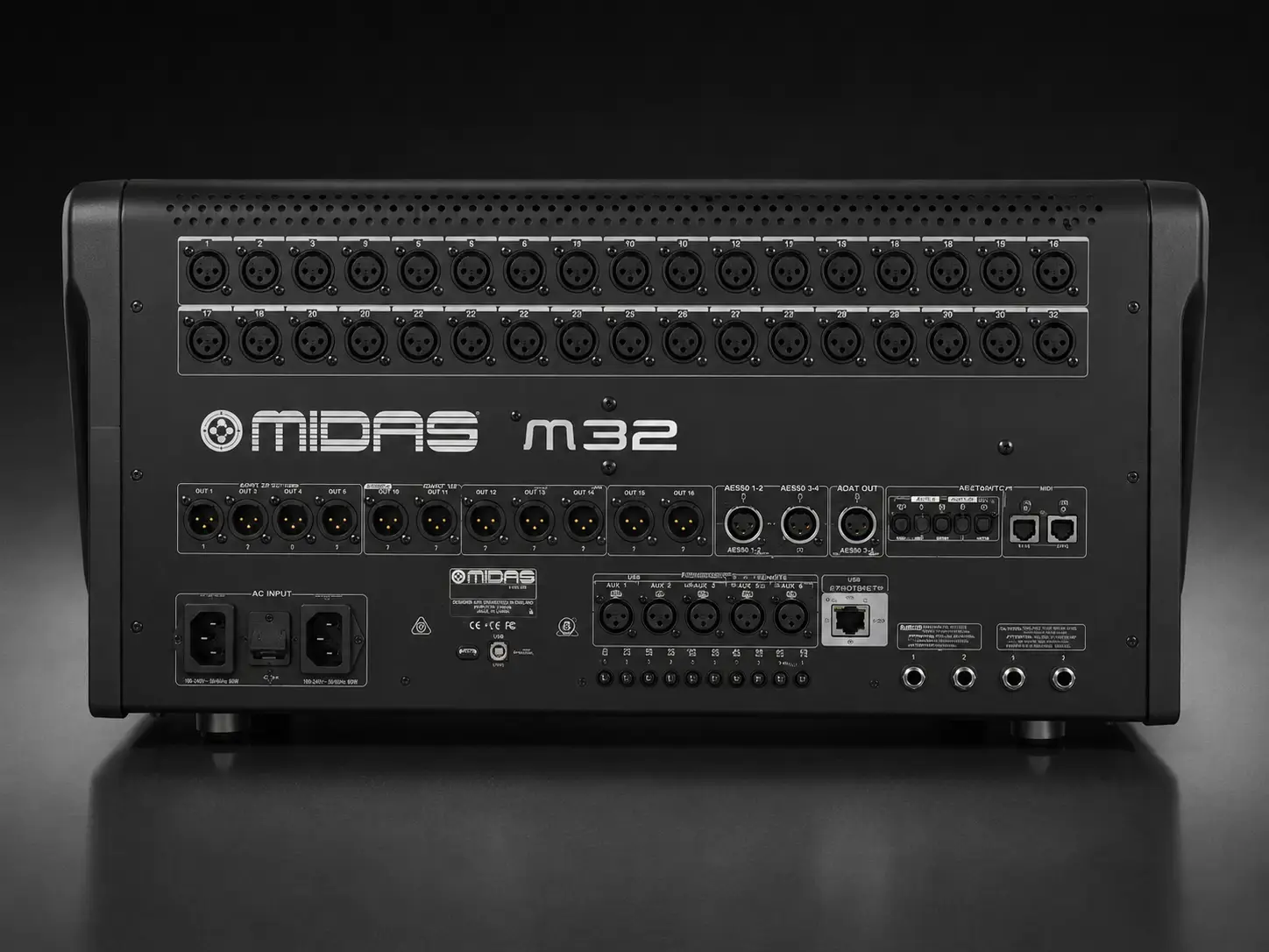 Midas M32 LIVE live performance mixer