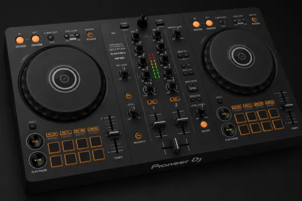 Pioneer DDJ-FLX4 DJ Controller