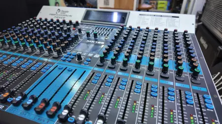 Audiocom Kenya Home