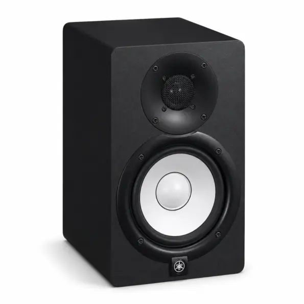 Yamaha HS5 monitor for producers
