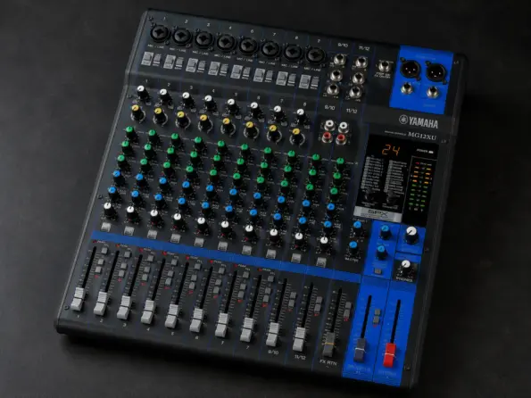 Yamaha MG12XU Mixing Console