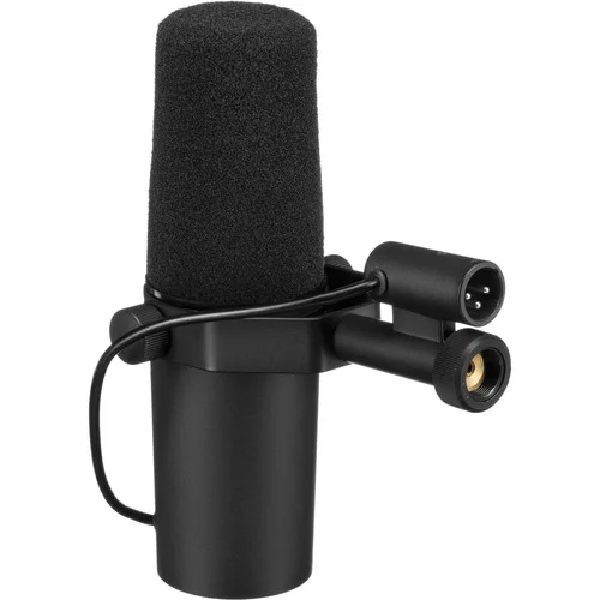 broadcast microphone Shure SM7B