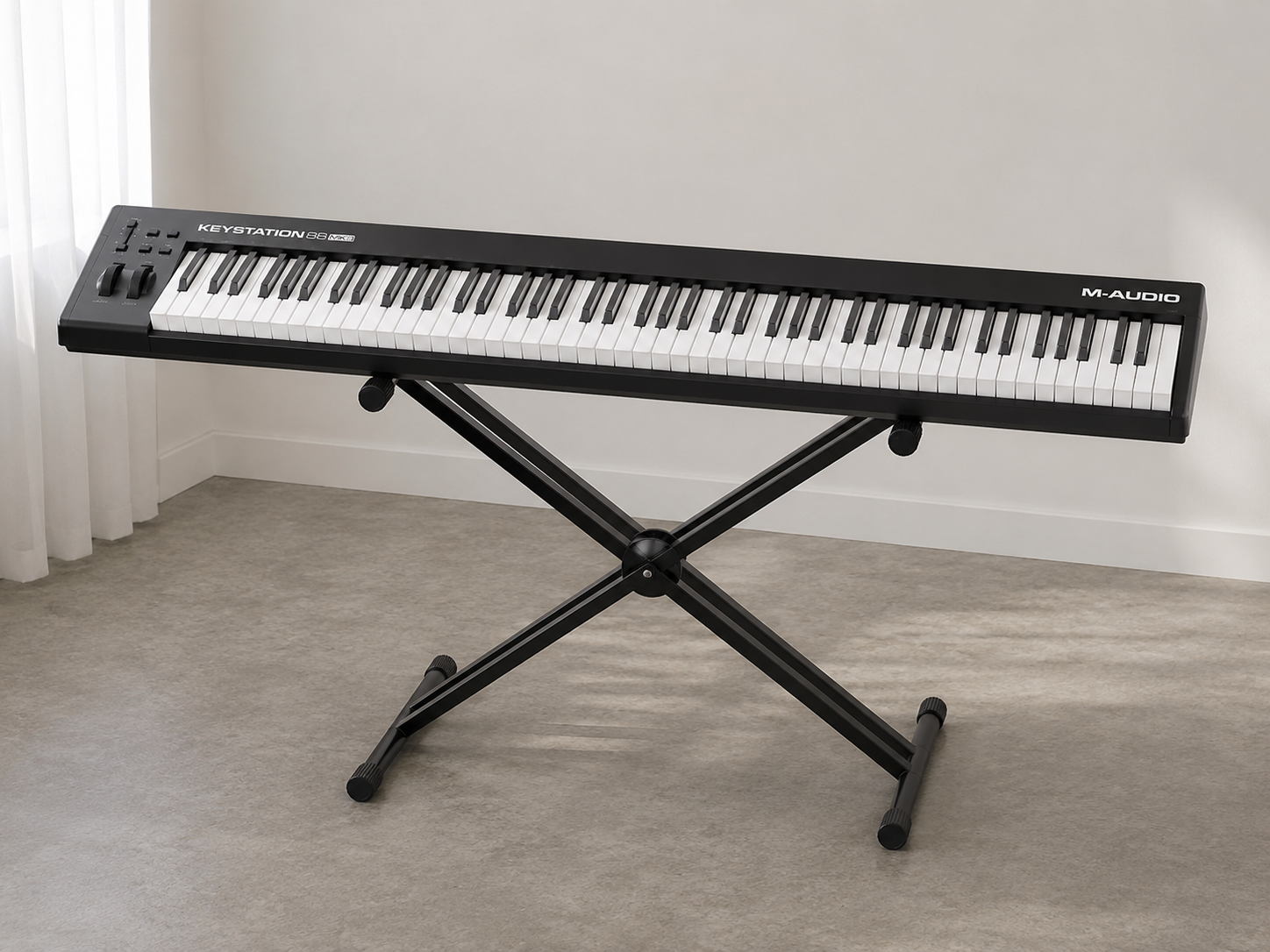M-Audio Keystation 88 MIDI Keyboard for Pianists, Producers and Composers Buy M-Audio Keystation 88 Kenya