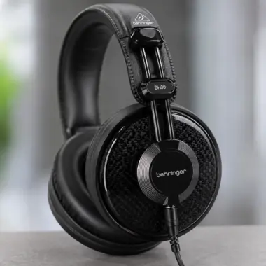 Behringer HPM1000 headphones Kenya