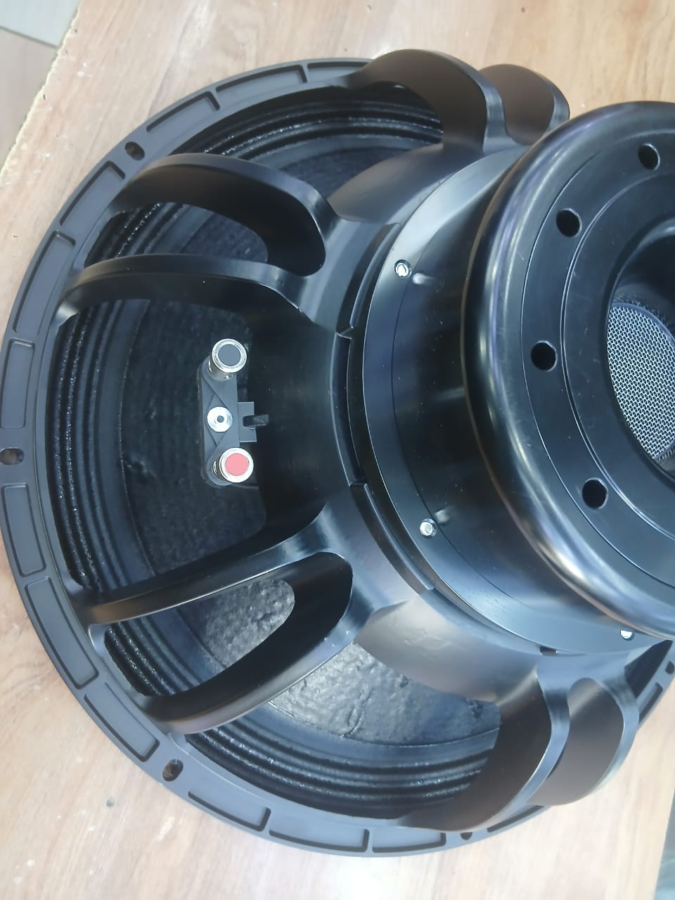 18SW125 Price in Kenya – Best Subwoofer for DJs and Live Events 18SW125 professional PA system subwoofer