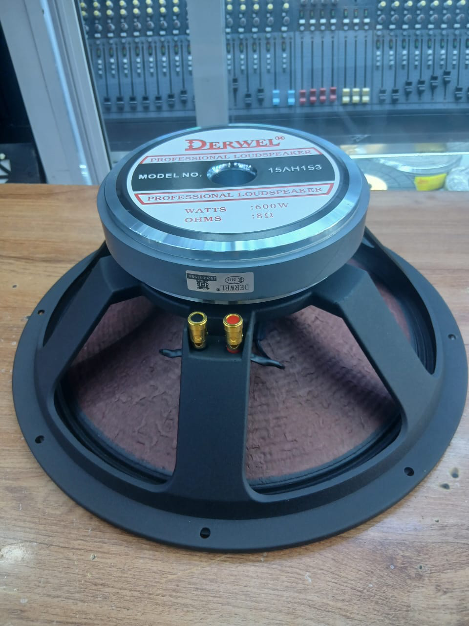 Why the Derwel 15AH153 Professional Loudspeaker Is Built for High-Performance Sound Systems Derwel 15AH153 Naked Speaker