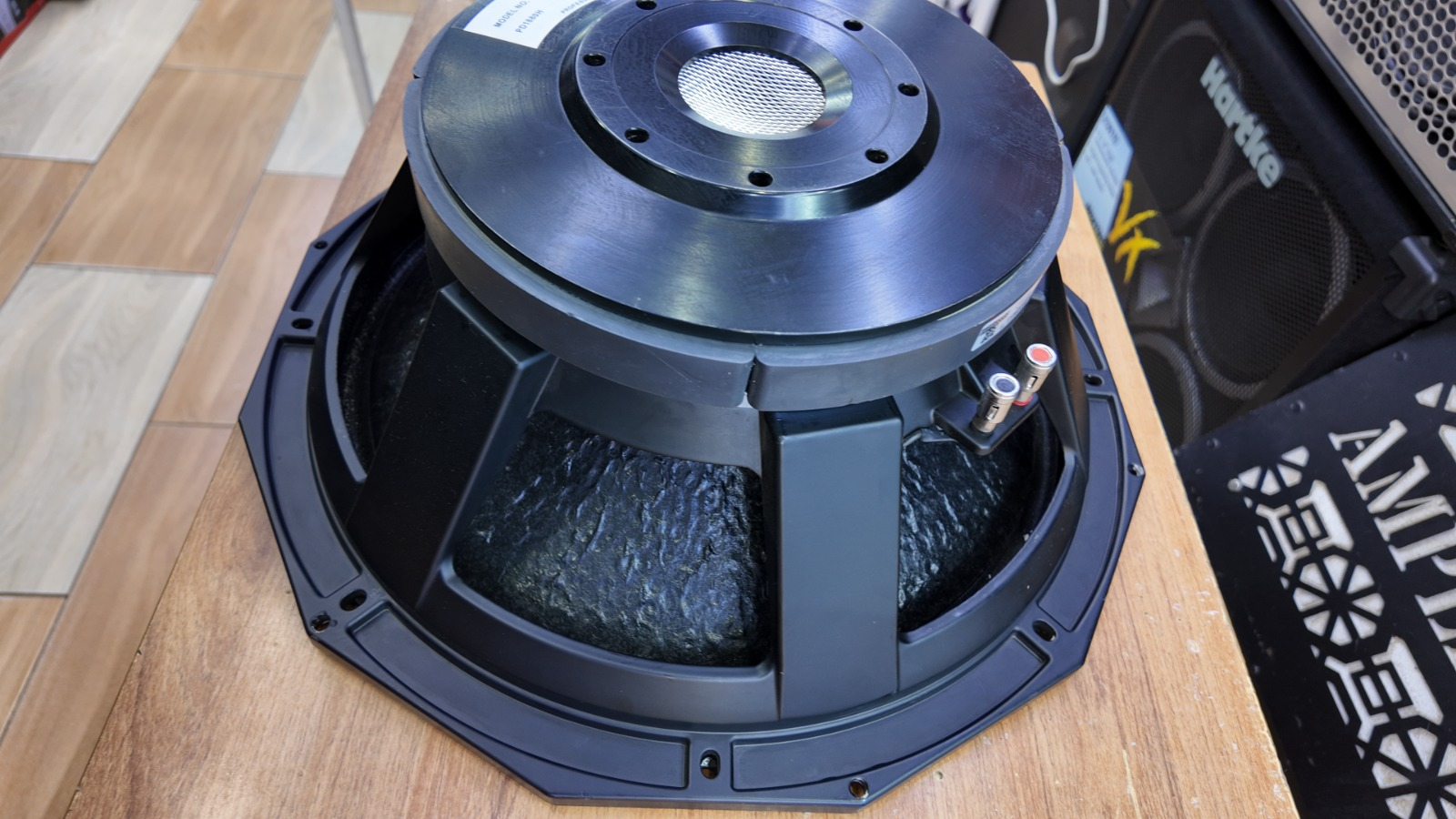 How to Choose the Right 18-Inch Speaker Driver for Your Professional Sound System Derwel Professional Woofer