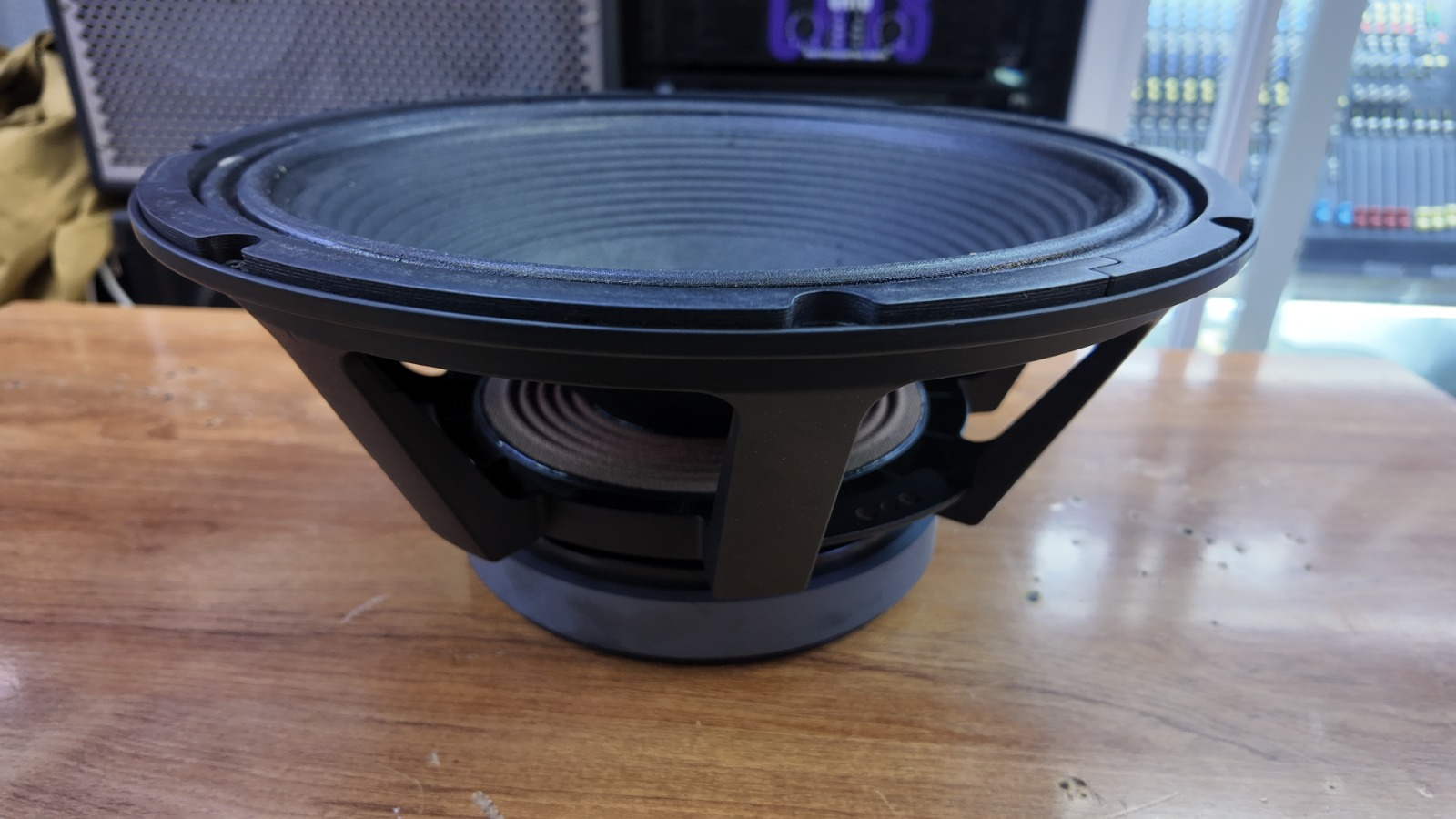 Eminence Kappa Pro-15A Review for Professional Sound Systems in Kenya Eminence Kappa Pro-15A 15 Inch Professional Woofer Kenya