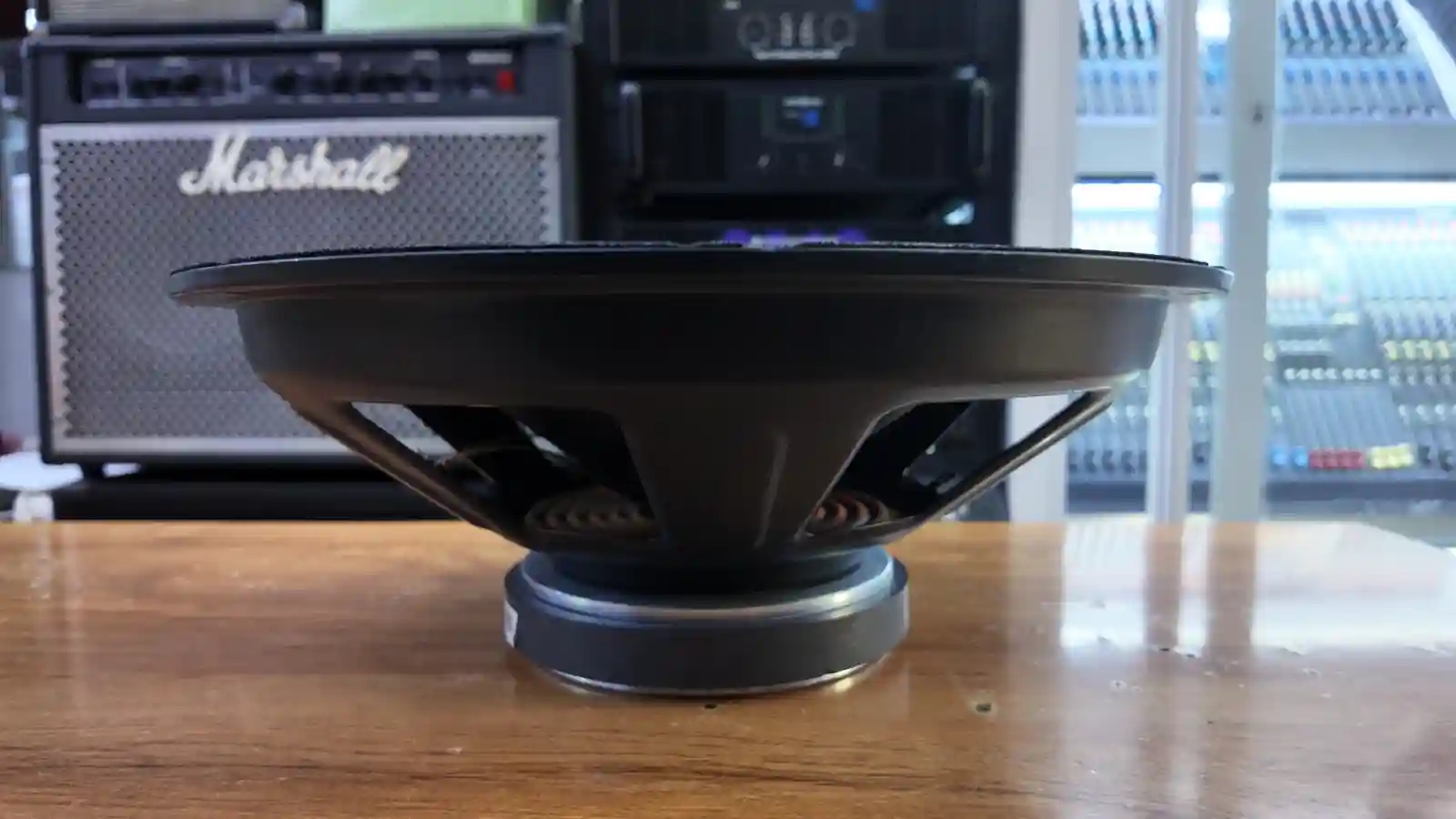 JBN 15 Inch Professional Woofer Speaker – 250W RMS 500W Peak 8 Ohm Replacement Loudspeaker for PA Systems, DJs and Custom Cabinets JBN 15 Inch price in Kenya