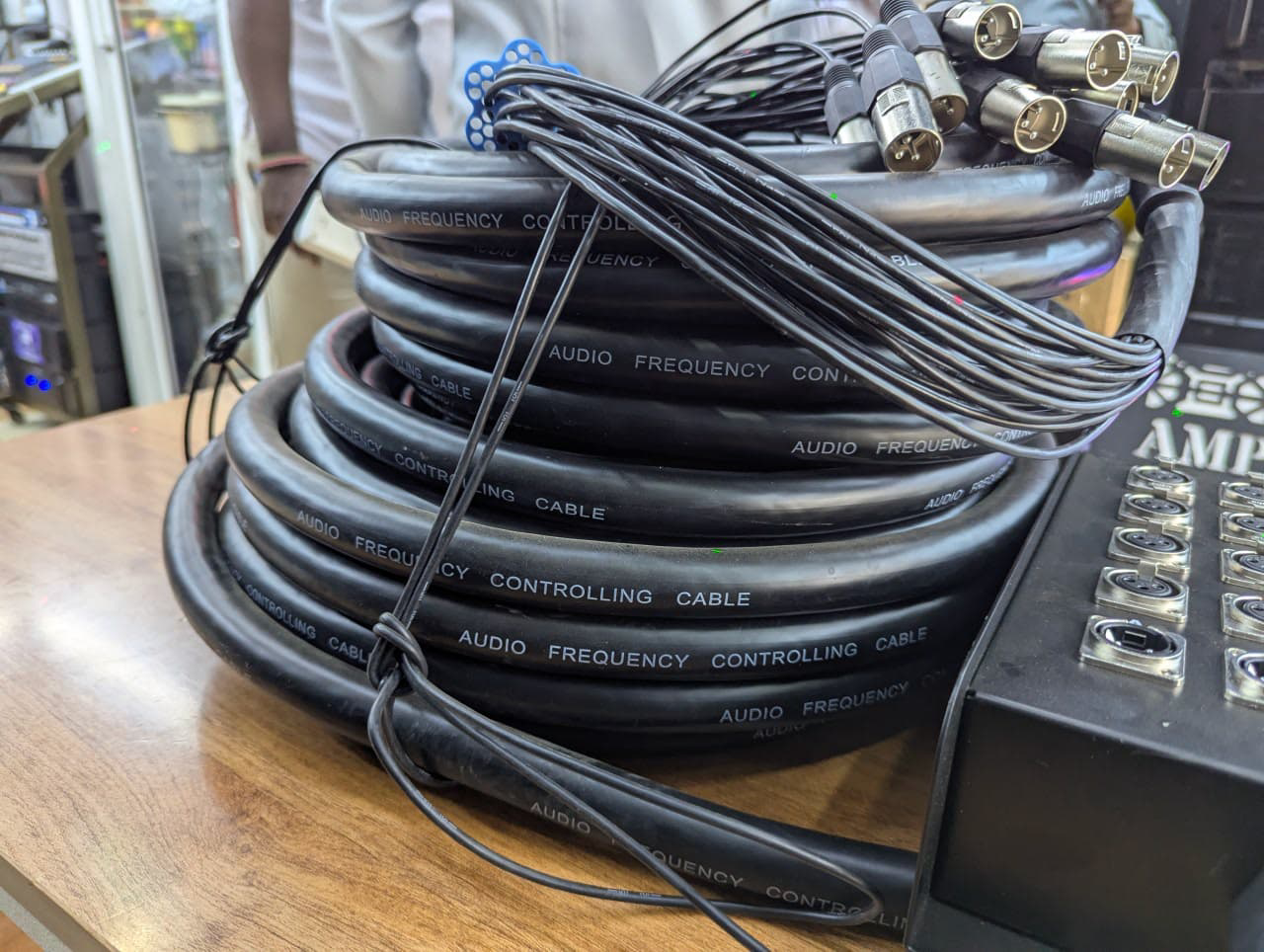 Soundking AH 104/30 Snake Cable for Efficient Live Sound Signal Distribution Soundking AH104/30 cable Kenya