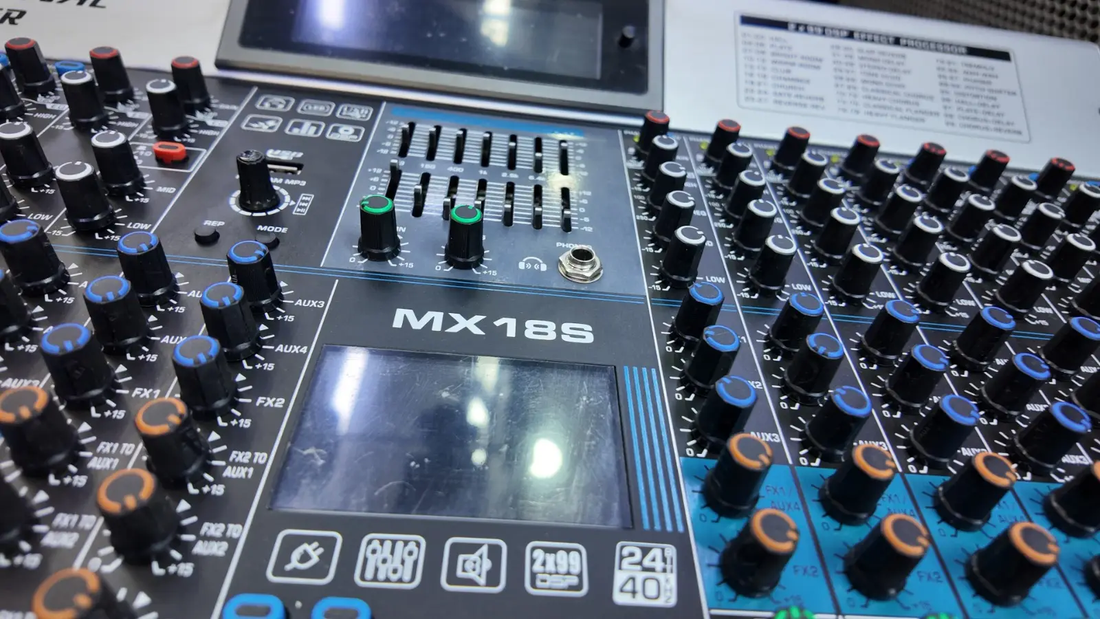Thunder Sound MX14S Professional Mixer – 14 Channel Mixer for Events, Churches, DJs and Studios Thunder Sound MX14S live sound mixer