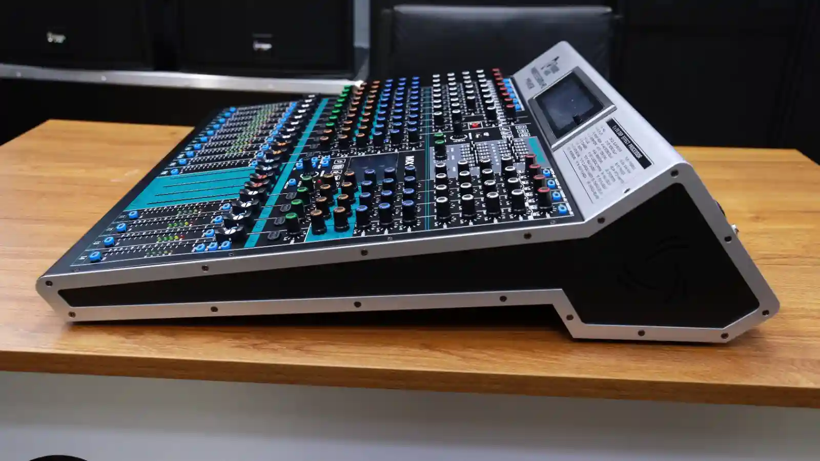 Thunder Sound MX14S mixer