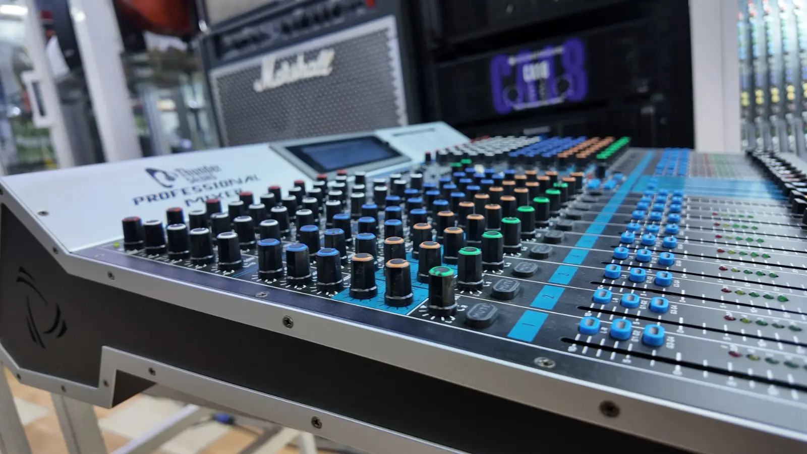 Thunder Sound MX14S Professional Mixer – 14 Channel Audio Mixer with DSP Effects, USB and Studio-Ready Sound Control Thunder Sound MX14S price in Kenya