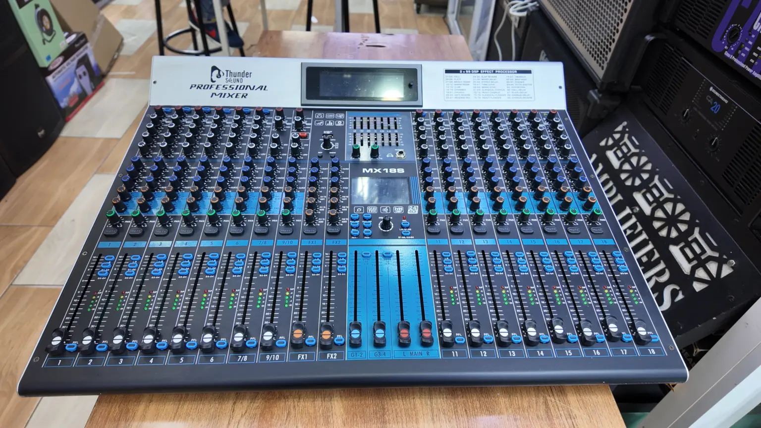 Thunder Sound MX18S Professional 18-Channel Audio Mixer – Powerful Mixer for Churches, Studios and Live Sound Thunder Sound MX18S DSP mixer