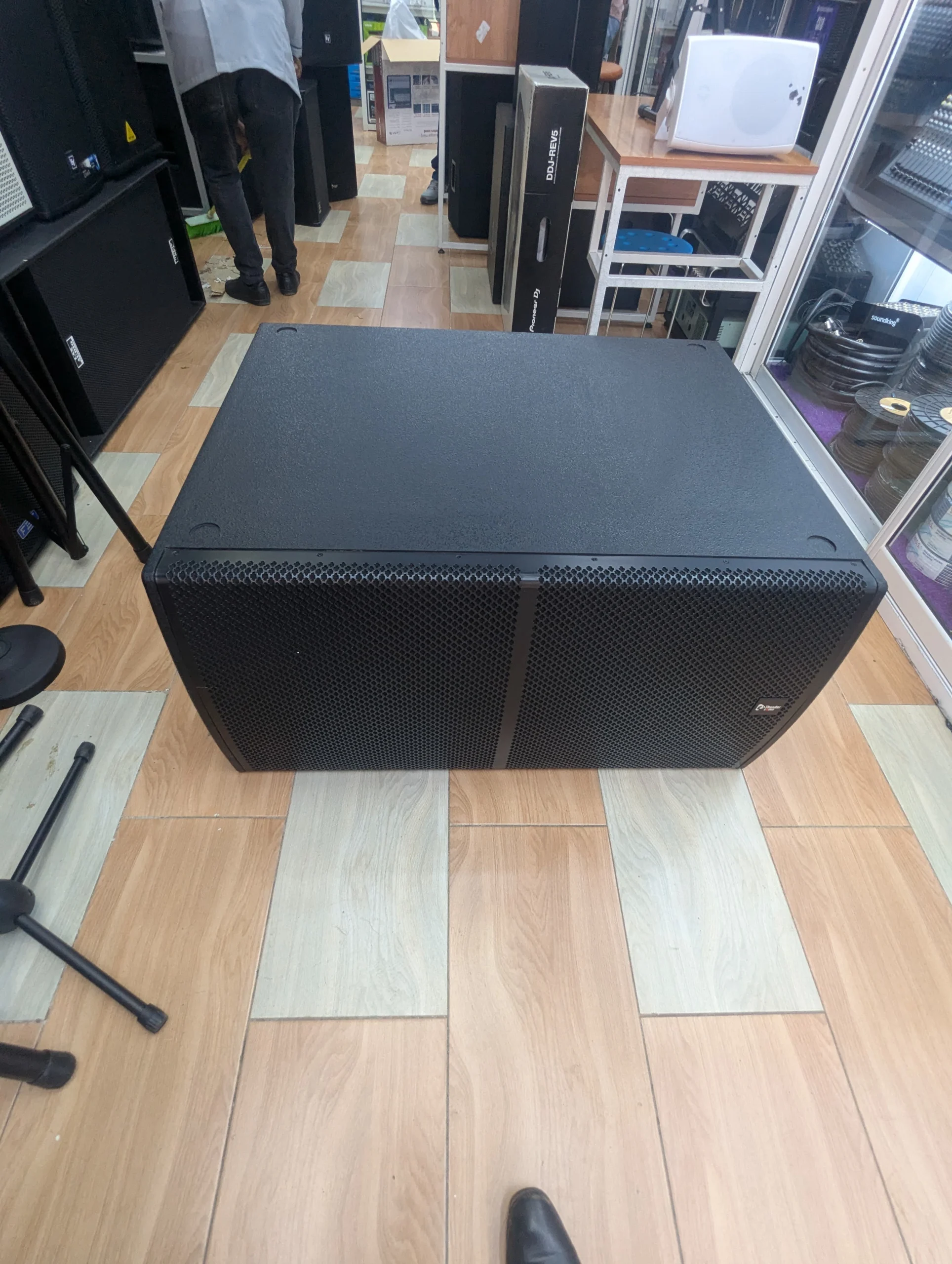 How the Thunder Sound TS 218 Bass Speaker Improves Large Sound Systems Thunder Sound TS 218 price in Kenya