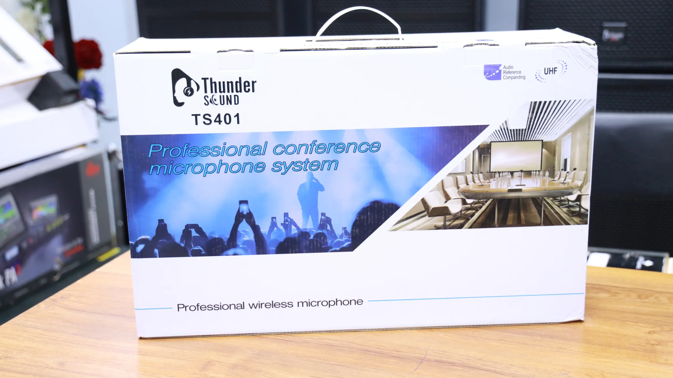 Thunder Sound TS401 Thunder Sound TS401 Kenya