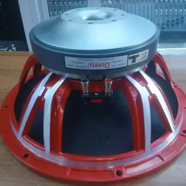 How the Derwel 15DX100F Professional Loudspeaker Supports Better Sound Coverage