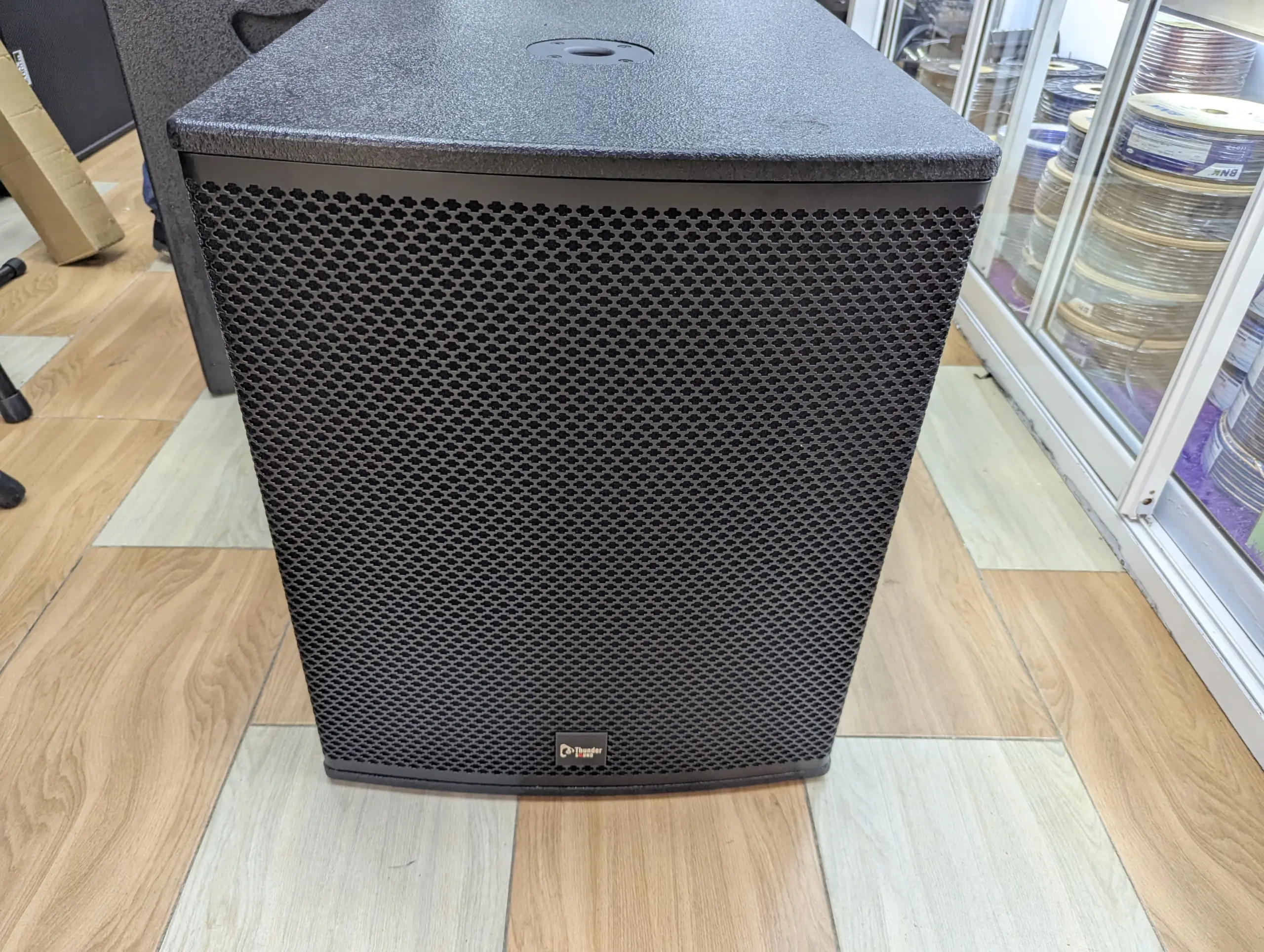Thunder Sound TS118 Subwoofer for DJs, Churches and Live Events Professional subwoofer for events in Kenya