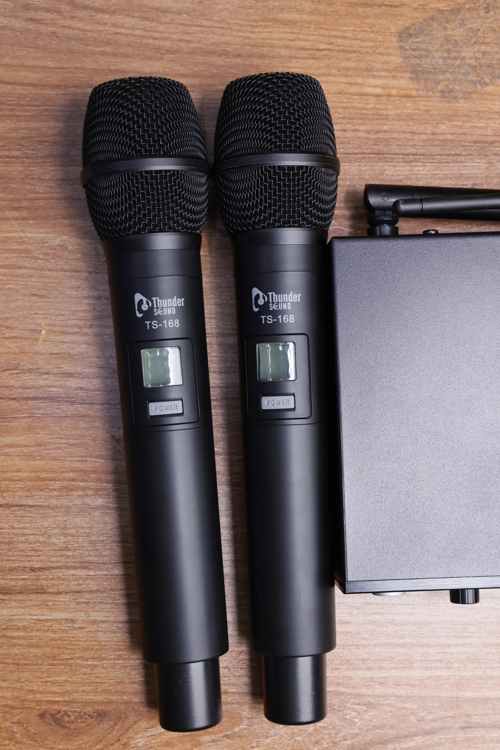 Thunder Sound wireless handheld microphones