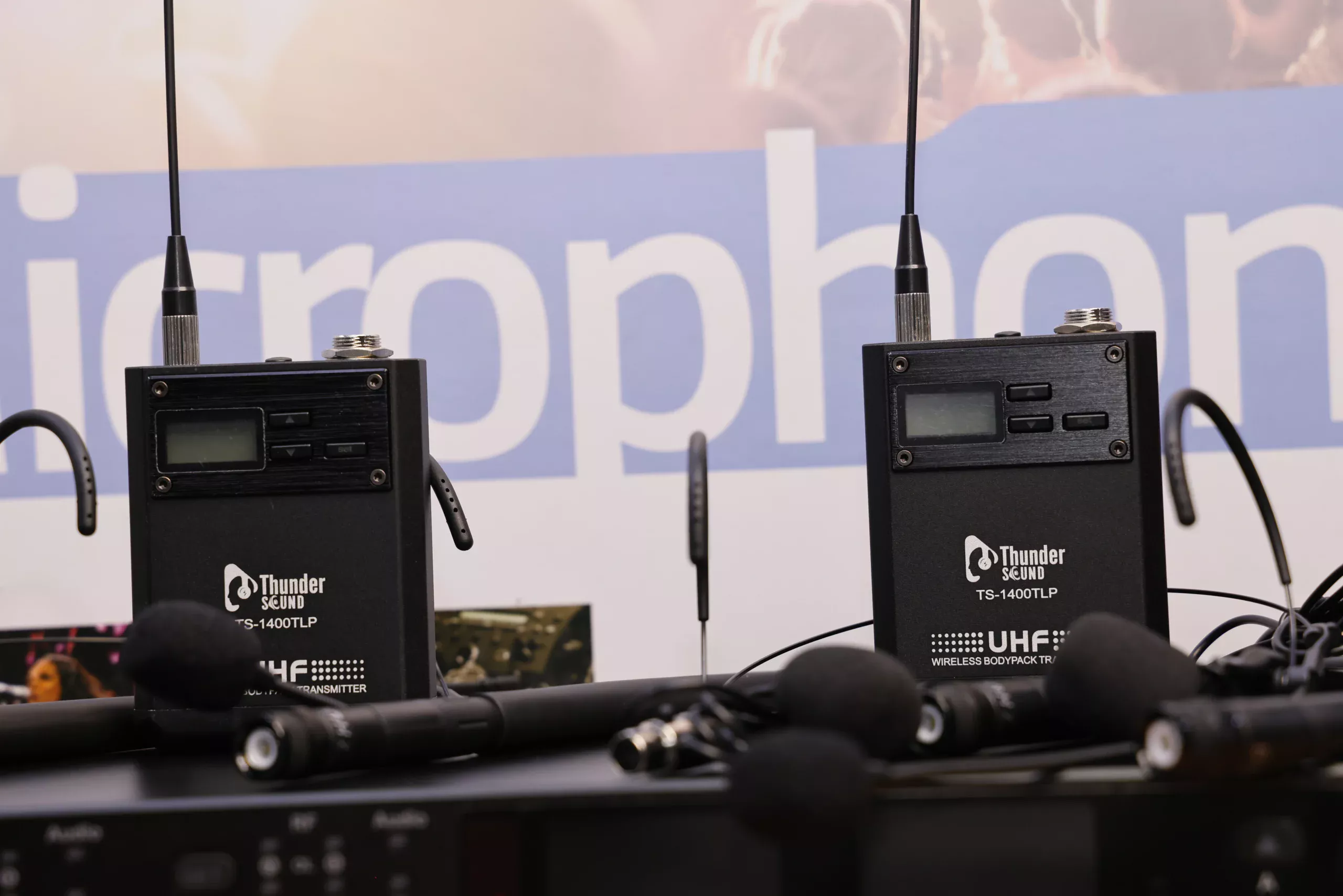 Professional wireless microphone system for audio applications in Kenya