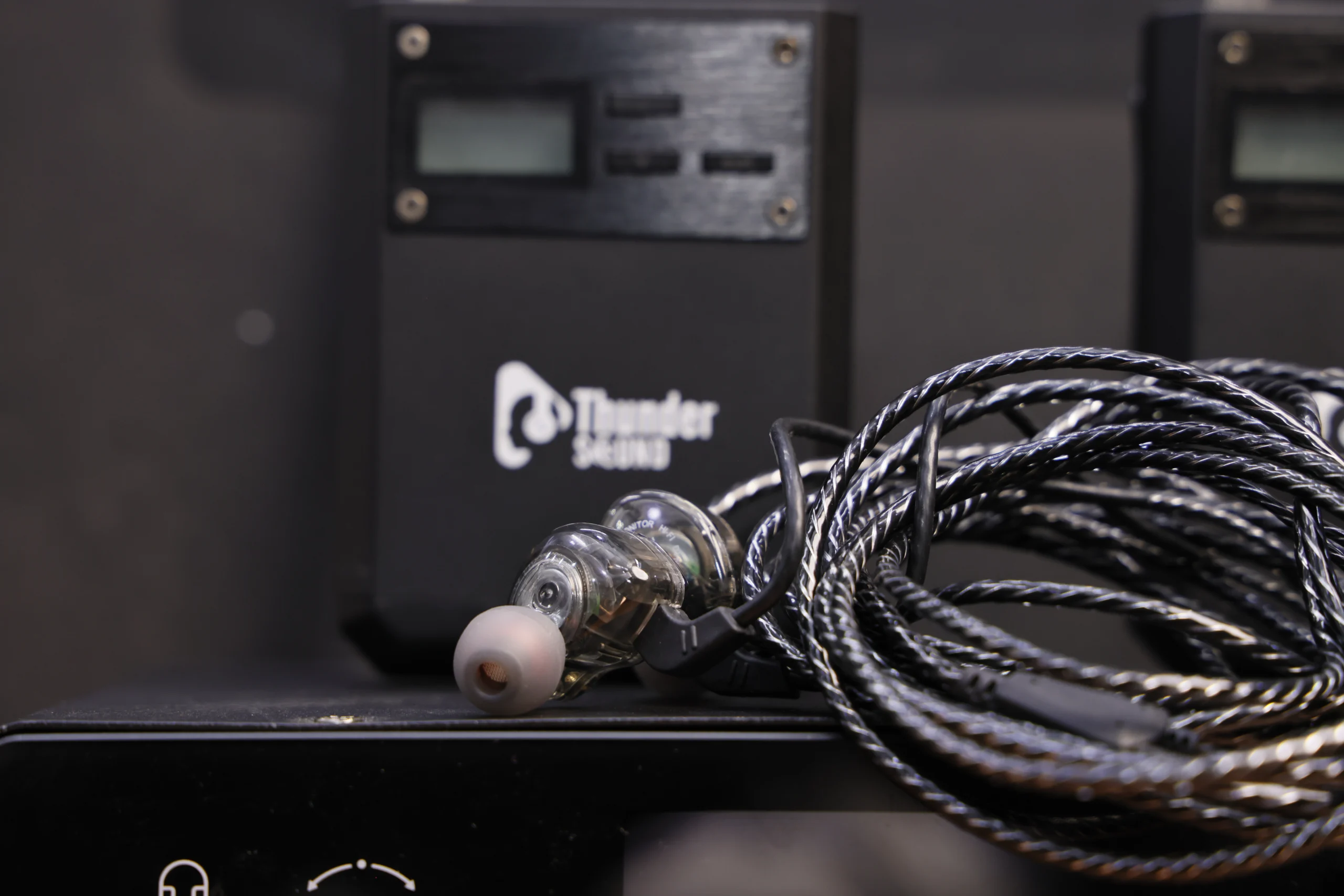 Thunder Sound Pro-Link TX2 wireless audio transmitter